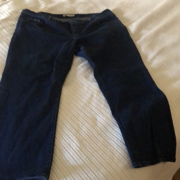 Perfect shaping 512 black label Levi’s bootcut stretchy woman’s jeans - Picture 9 of 12